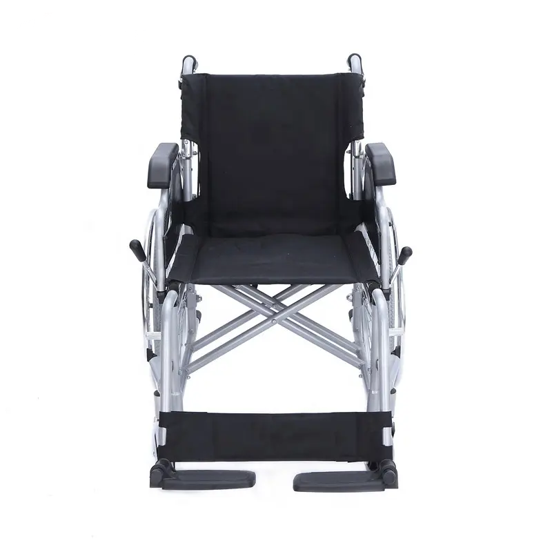 Fauteuil roulant senior léger en aluminium avec pneus pleins, pliable et confortable