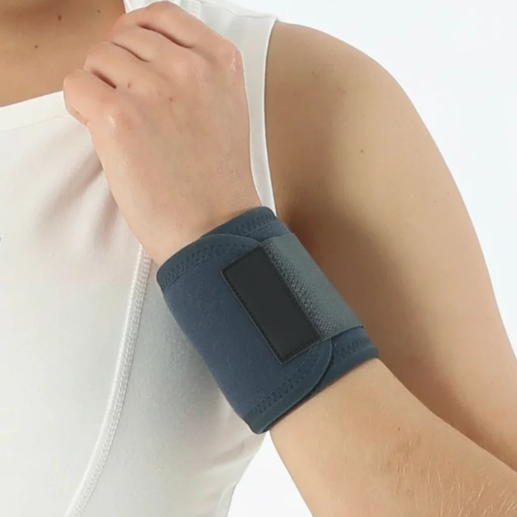 Bandage de poignet taille unique ajustable et respirant pour soutien et compression